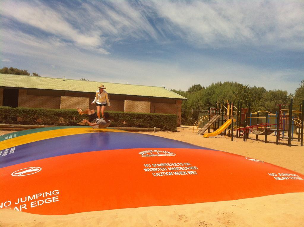 ホテル Ningaloo Coral Bay - Bayview エクステリア 写真