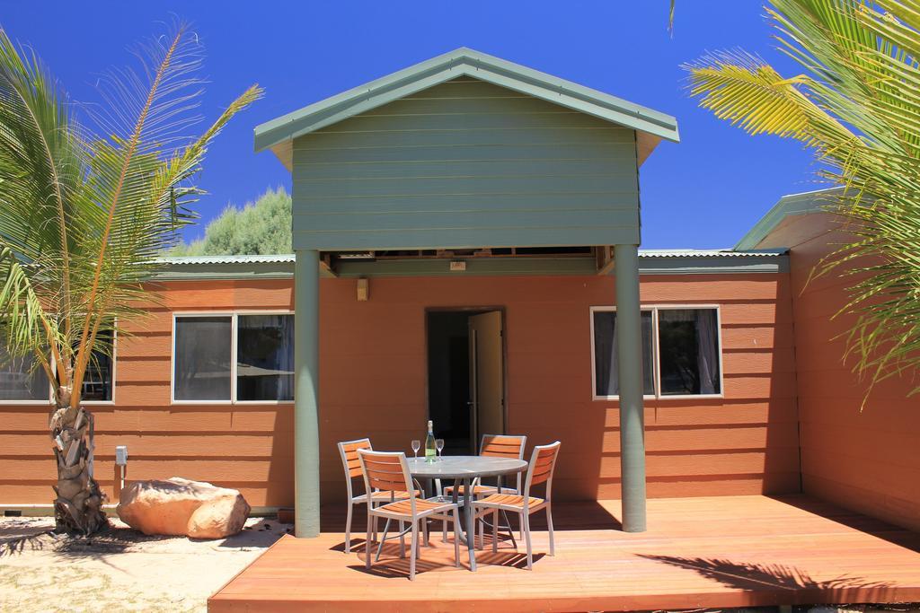 ホテル Ningaloo Coral Bay - Bayview エクステリア 写真